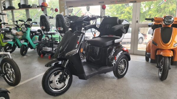 20230915 171139 scaled 1.jpg