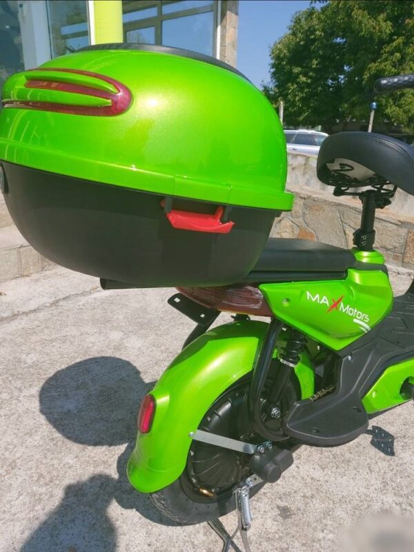 6890468 111874662 big.jpg