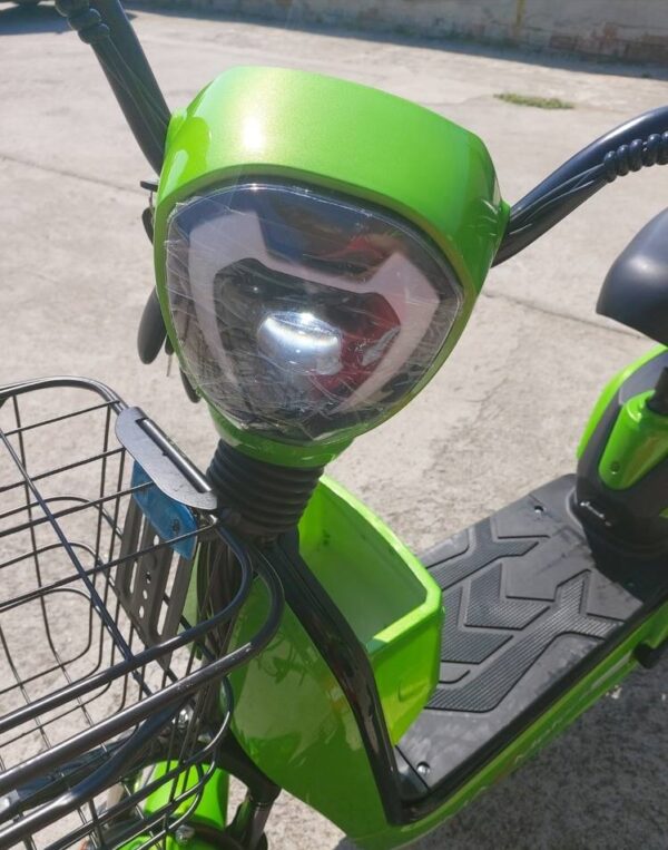 6890468 111874666 big.jpg