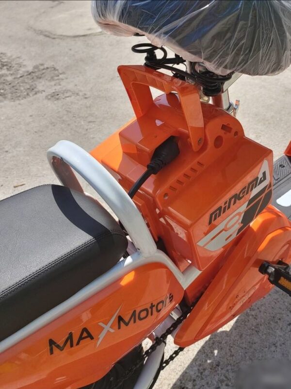 6890499 111874866 big.jpg