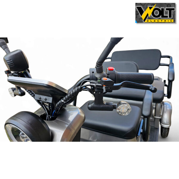 dvumestna kargo trikolka bullmax b10 siva 3.jpg