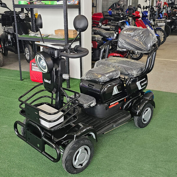 elektricheska chetirikolka vazrastni invalidi bullmax a9 cherna 7.jpg