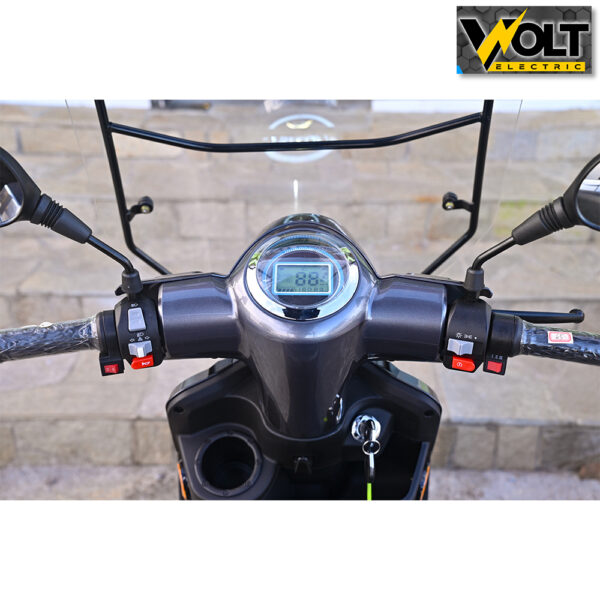 elektricheska trikolka pokriv bullmax b1 led siva 4.jpg