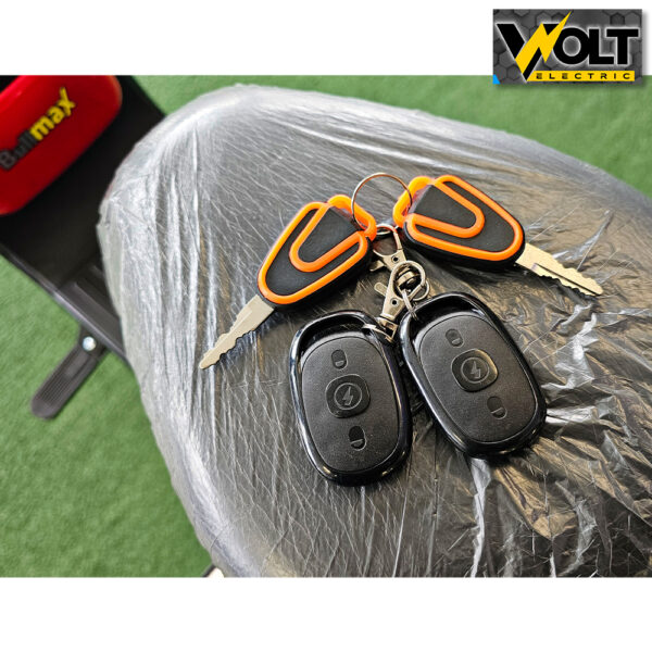 elektricheski sluter fly red 10.jpg