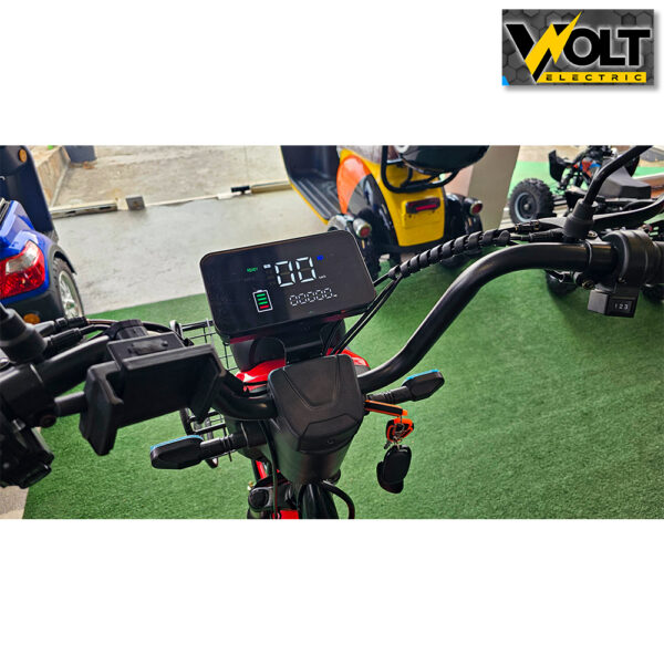 elektricheski sluter fly red 6.jpg