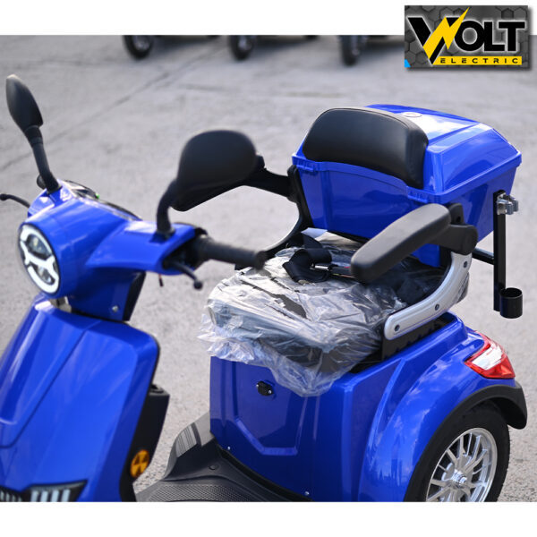 elektricheski trikolki bullmax fm1 led robot blue 3.jpg