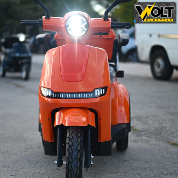 elektricheski trikolki bullmax fm1 led robot orange 5.jpg