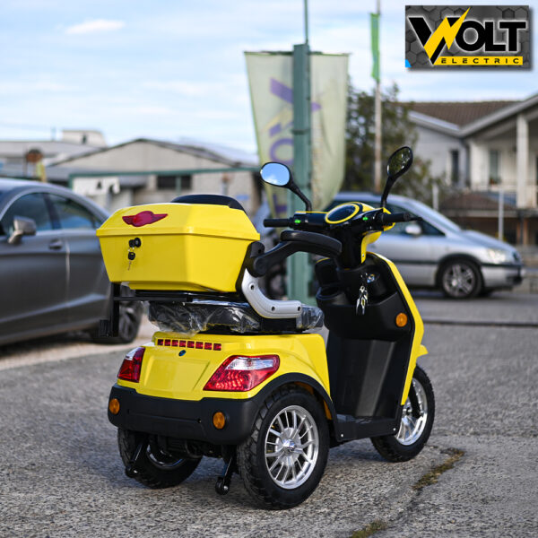 elektricheski trikolki volt bullmax fm1 robot yellow 6.jpg