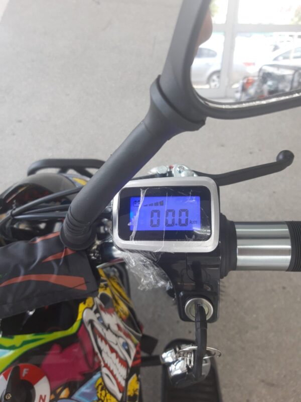 img 1af1e3326987f63ed76022f71ff27ff5 v.jpg