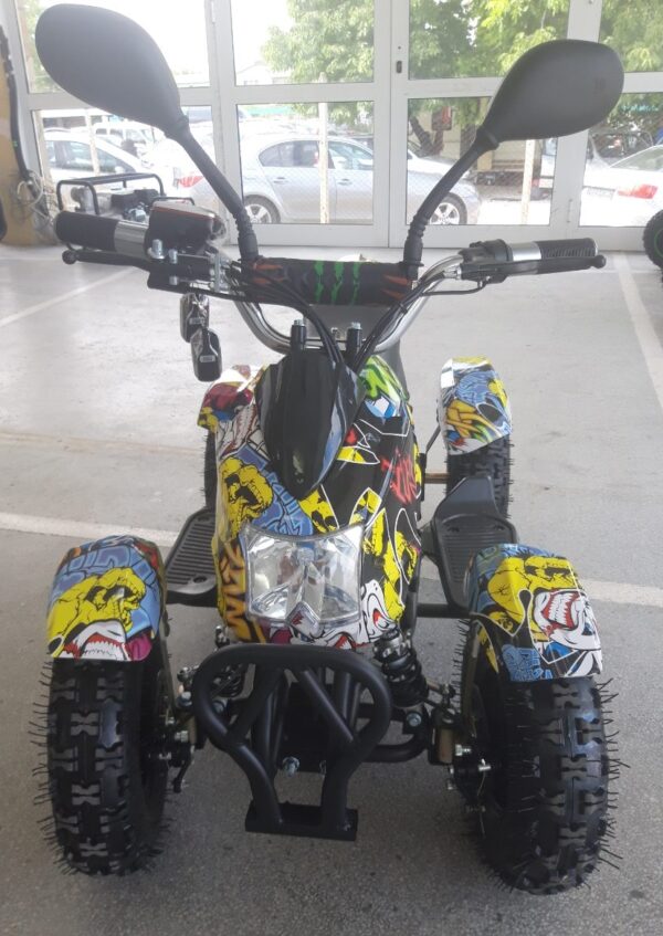 img 9c2e76d88b99f63eb9b747c3c2e3ba96 v.jpg